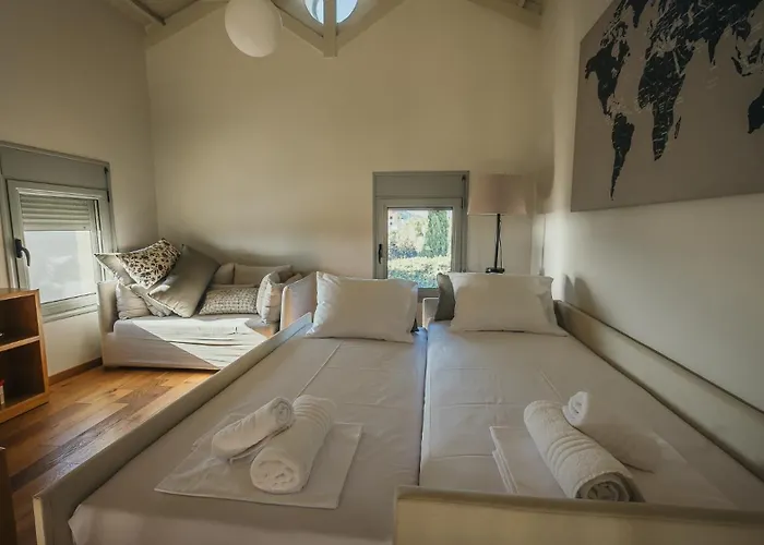 Thea Ii Sea View Private Pool Villa, Νικήτη