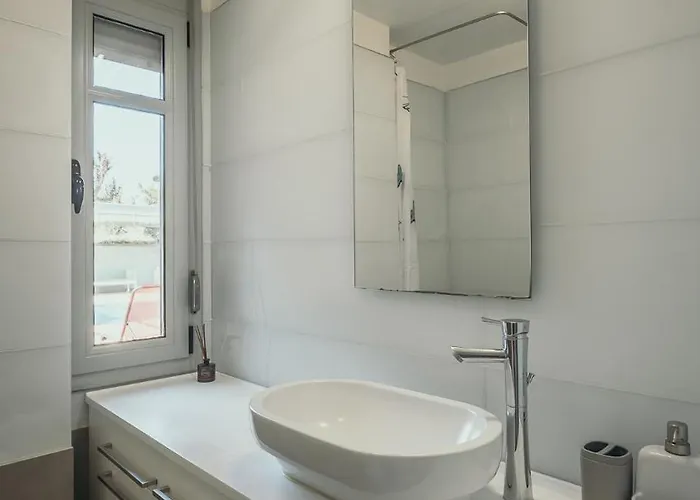 Thea Ii Sea View Private Pool Villa, Βίλα Νικήτη
